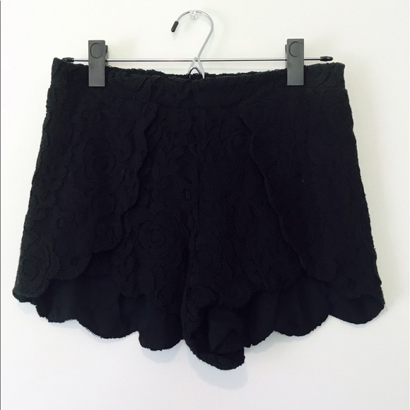 Urban Outfitters Pants - Pins and Needles Shorts