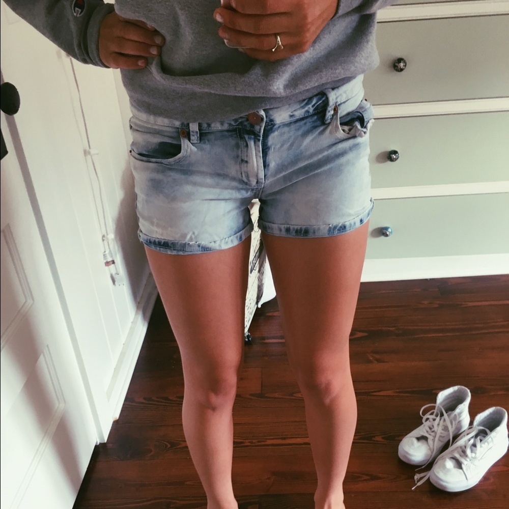 retro acid wash shorts!