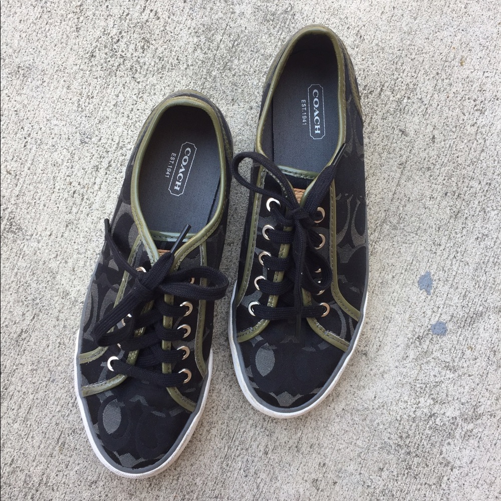 SOLD 🚫 Sneakers by Coach