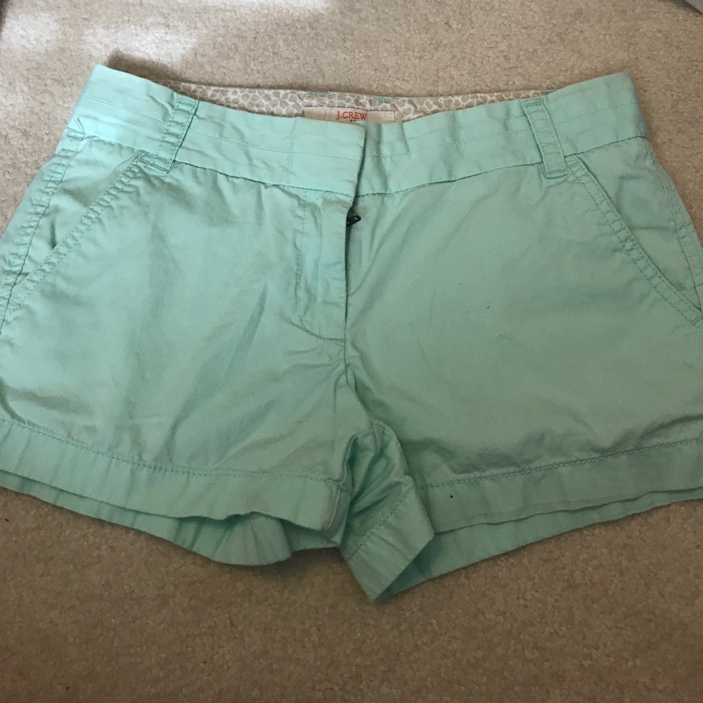 Mint Jcrew 3" chino short size 2