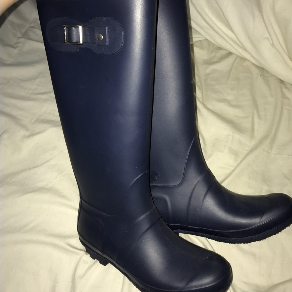 Hunter lookalike boots ❤️ 