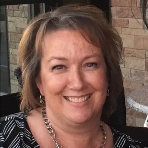 Meet your Posher, Laurie