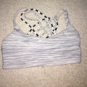 lululemon sports bra