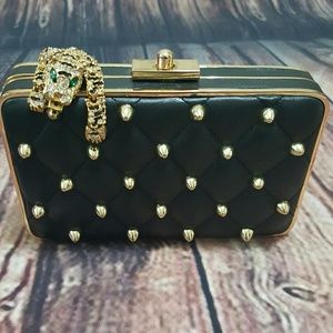 J.McLaughlin Kingston Black&Gold clutch❤❤🔥
