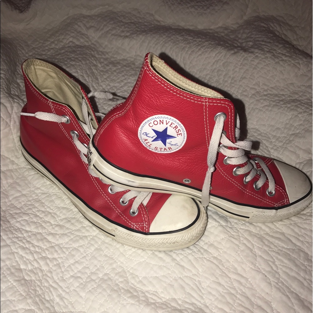 RARE LEATHER converse!!