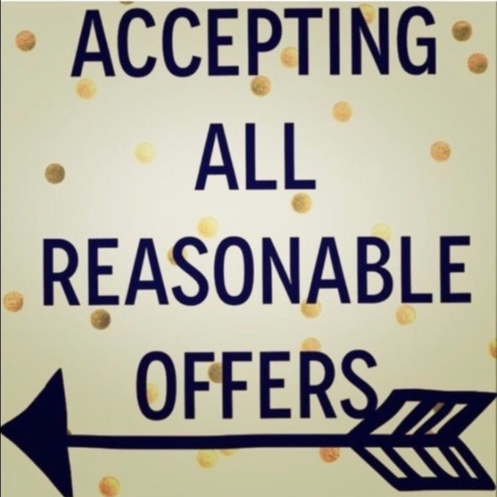 Accepting All Reasonable Offers‼️💕