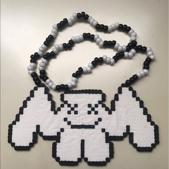 Marshmello Kandi Perler - Picture 1 of 2
