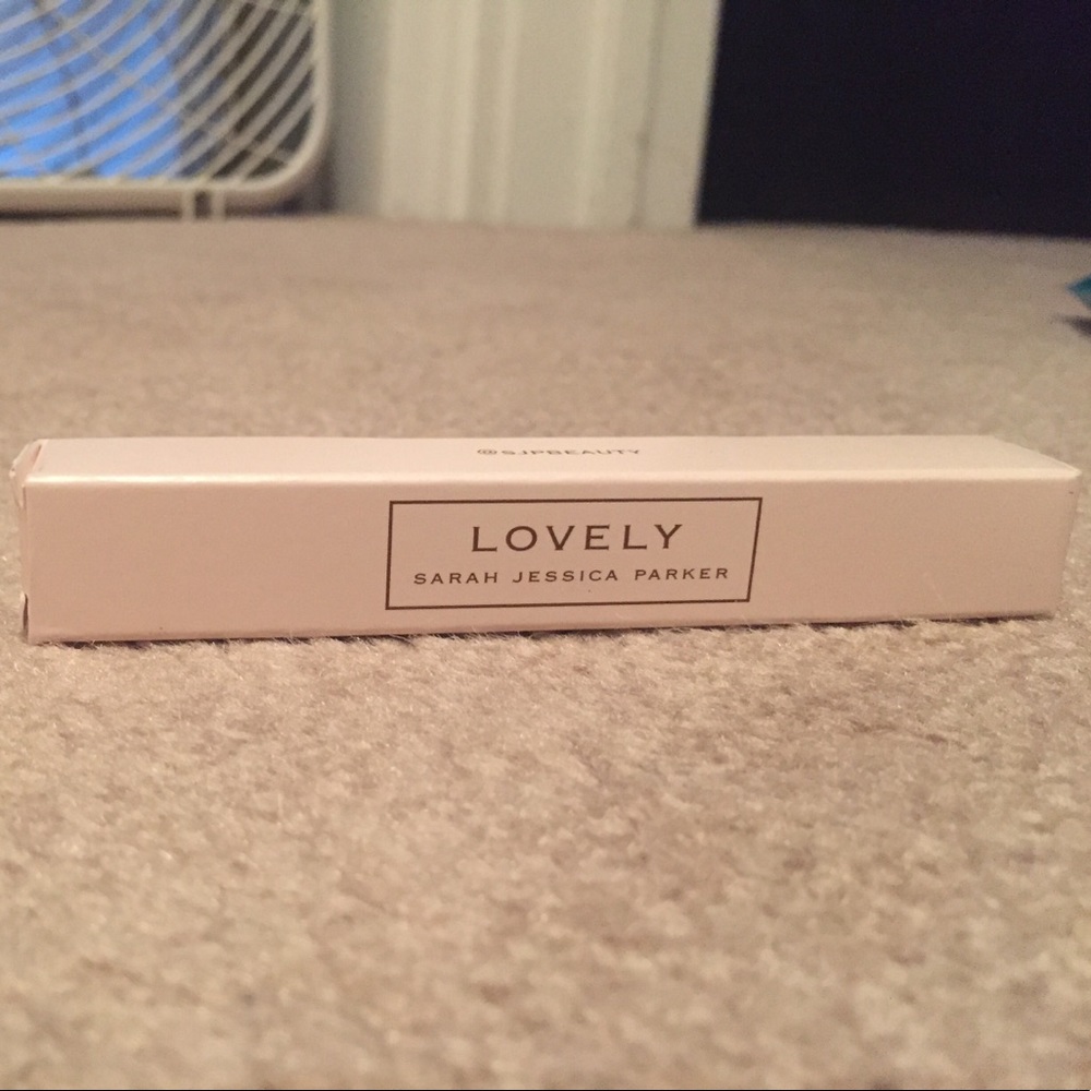 Lovely by SJP rollerball perfume