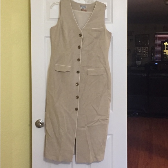 Linen dress - Picture 1 of 3