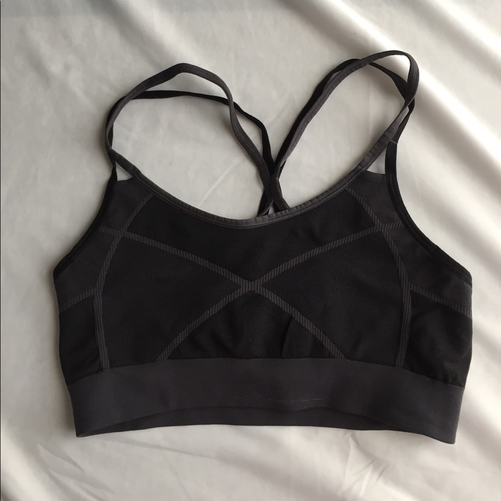 Sports bra size medium