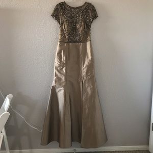 Adrianna Papell Formal Beaded Dress