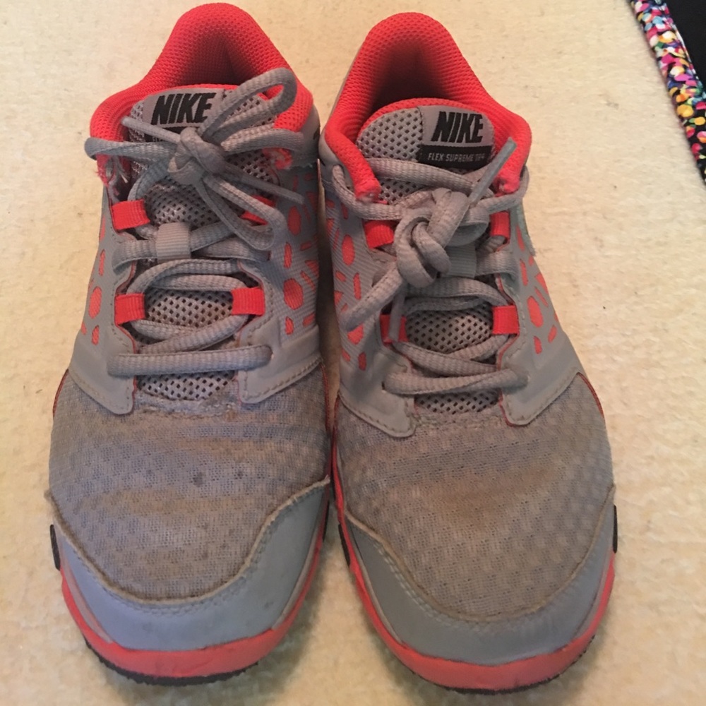 Little boy Nike Tennis Shoes Sz 1