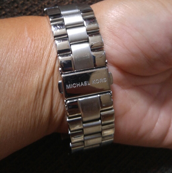 Michael Kors Chronograph Ladies MK5585 watch - Picture 5 of 5