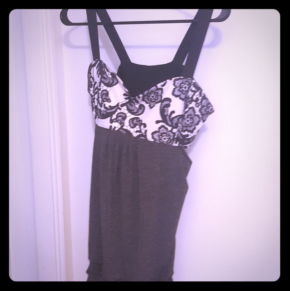 Lululemon size 10 tank top