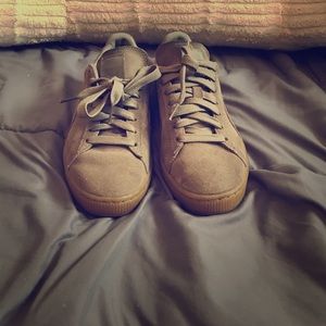 Dark Green Puma Sneakers