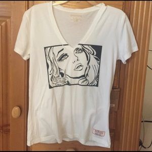 True Religion T-shirt size L