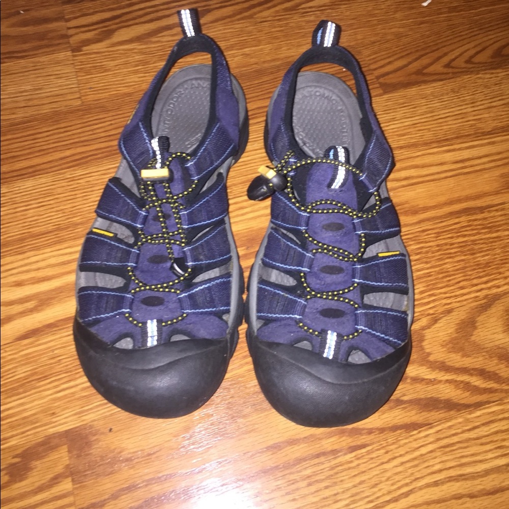 Lightly Used Navy Keens