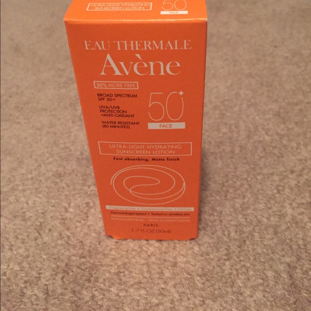 Ultra light hydrating sunscreen lotion