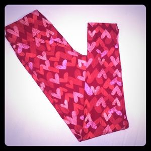 EUC LulaRoe Valentine's leggings