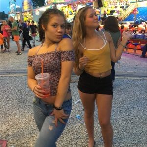 Meet your Posher, Sara