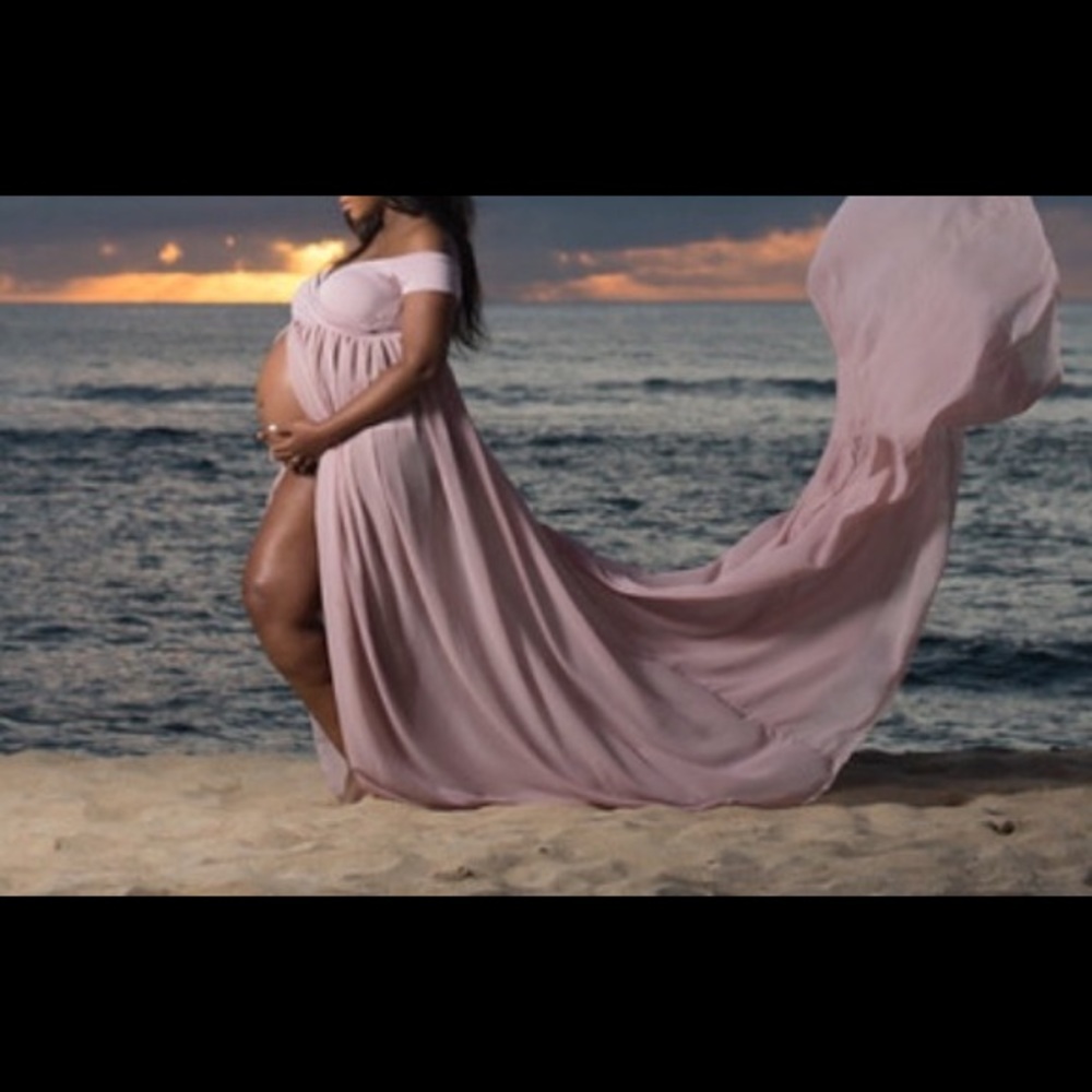 Sew trendy accessories Maternity Dress