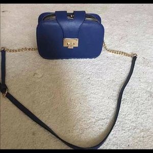 Crossbody bag