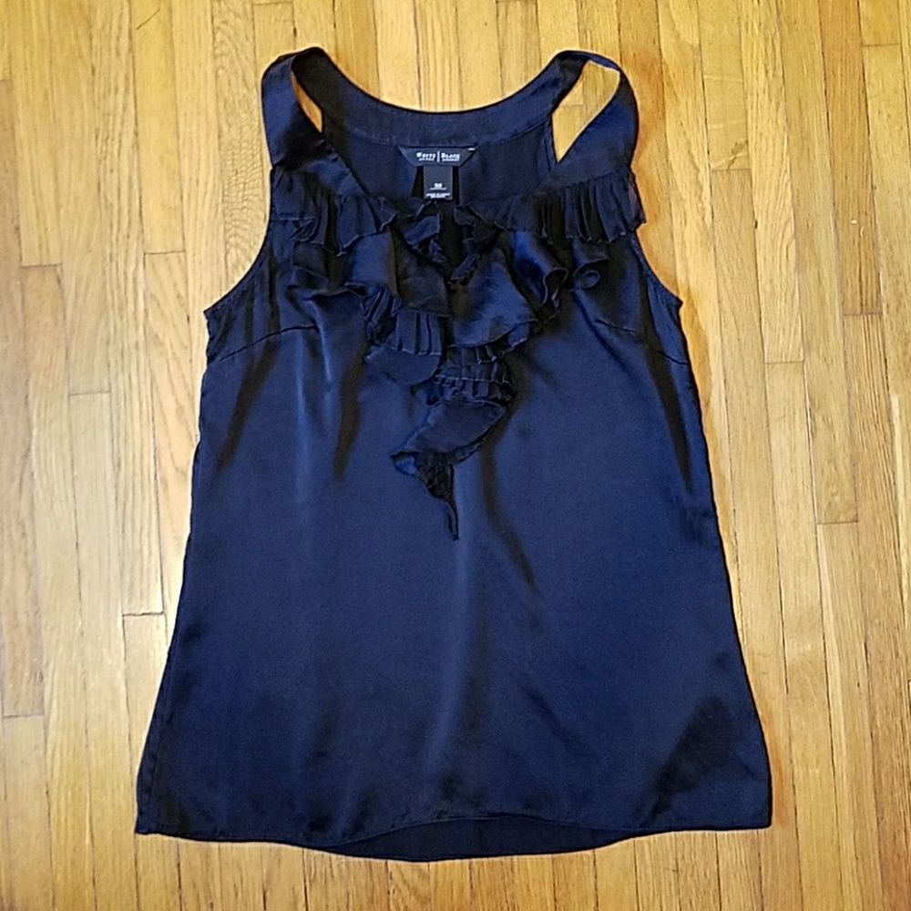 White House Black Market top