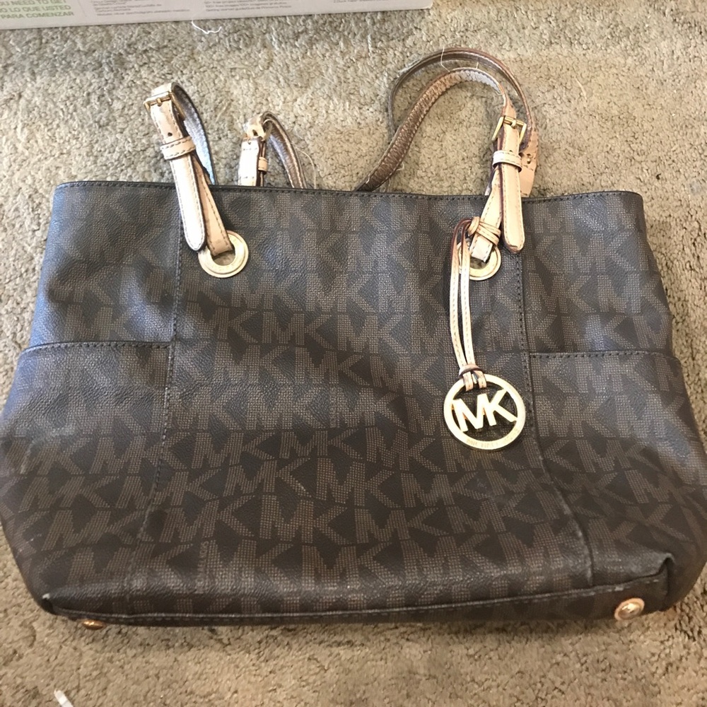 💕FINAL PRICE💕Michael kors jet set purse