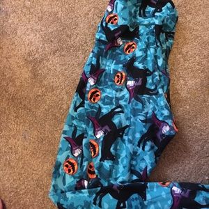 Lularoe headless horseman Halloween leggings
