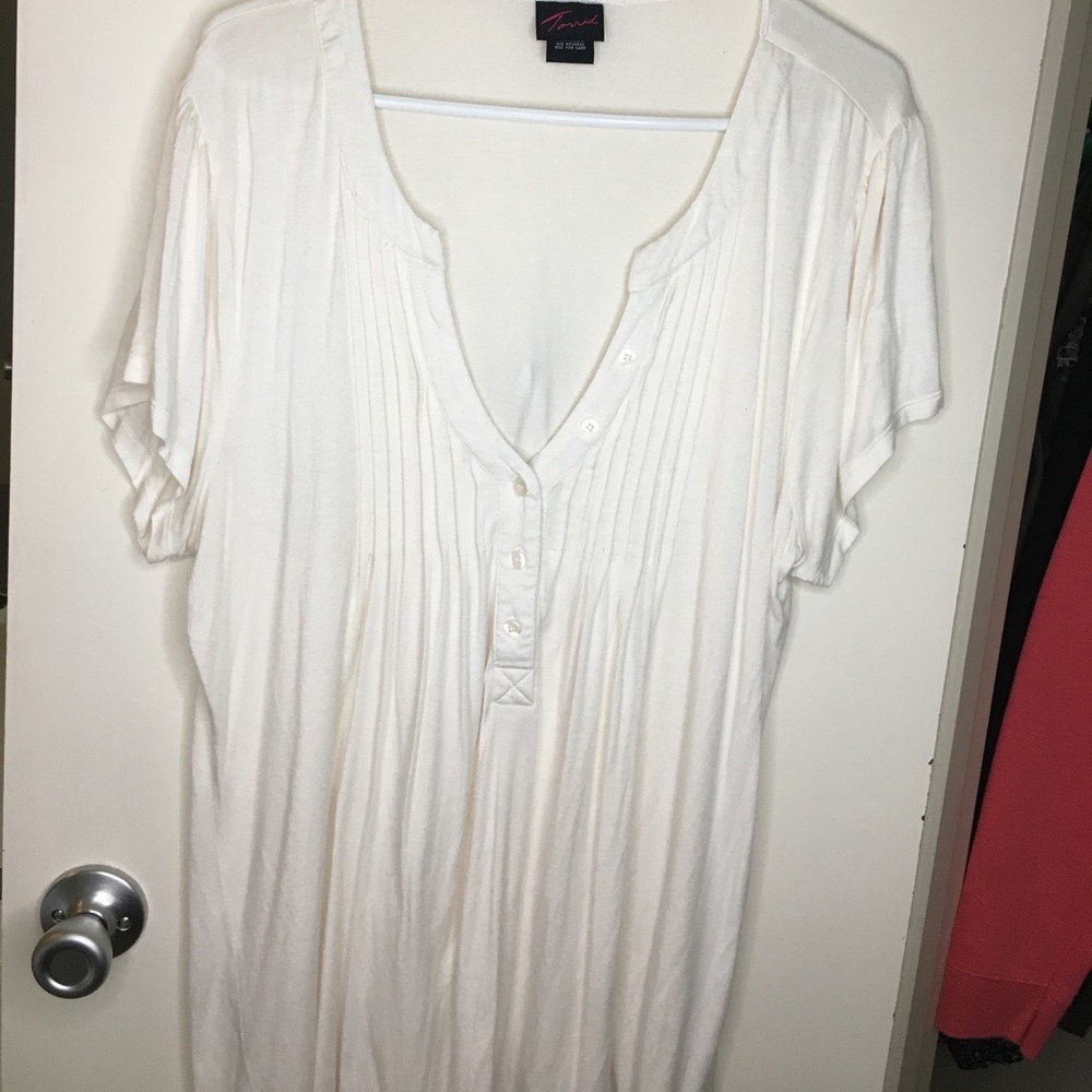 Cream Pleated Top
