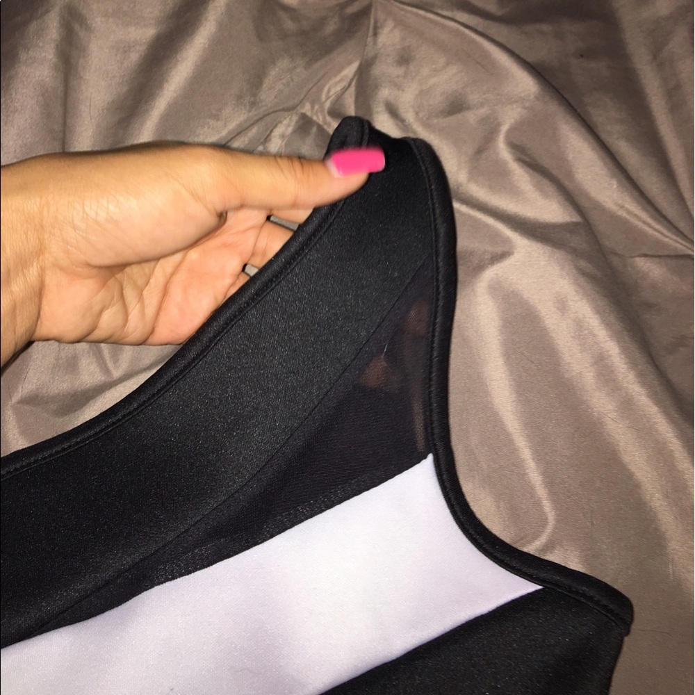 XS Dress ! - Picture 2 of 4