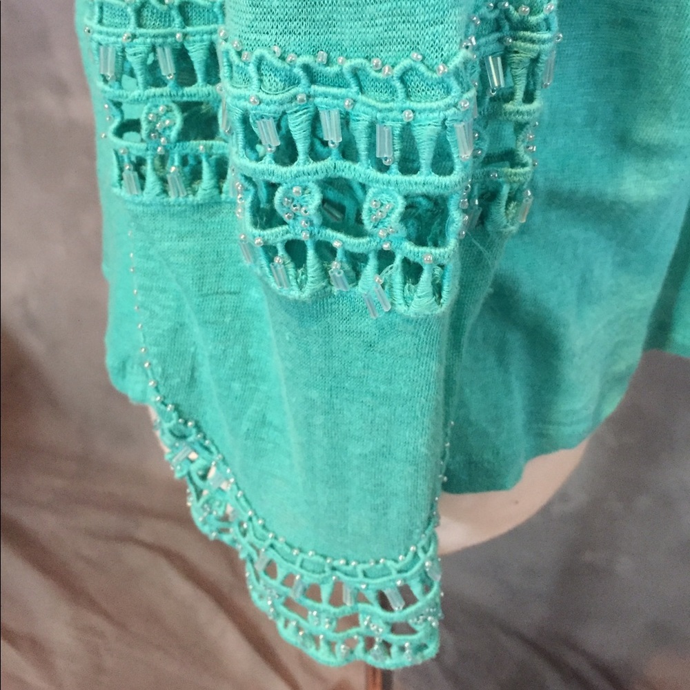 👩🏻 Top - Picture 3 of 3