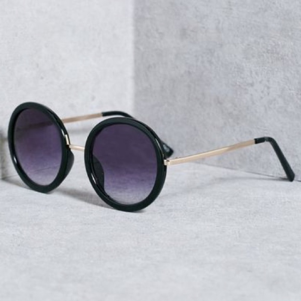 Aldo around Sunglasses