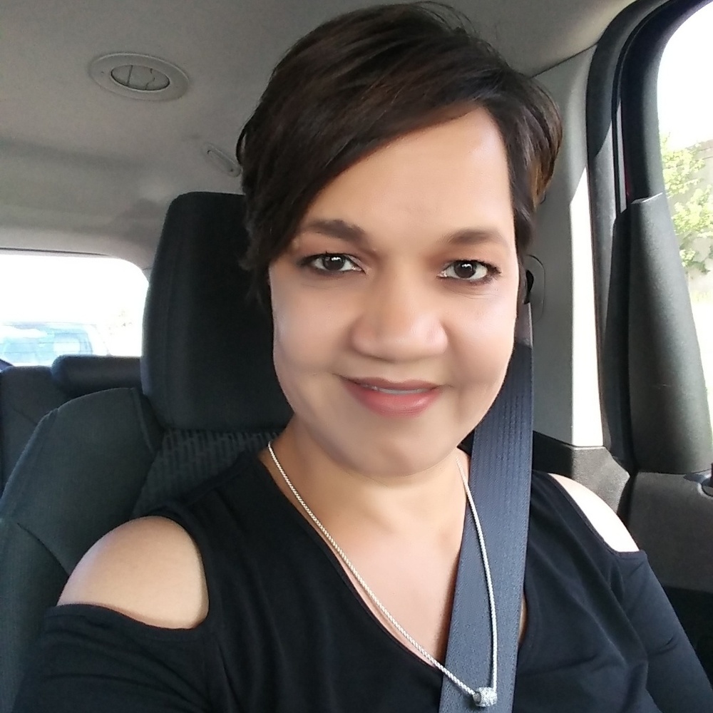 Meet your Posher, Diana