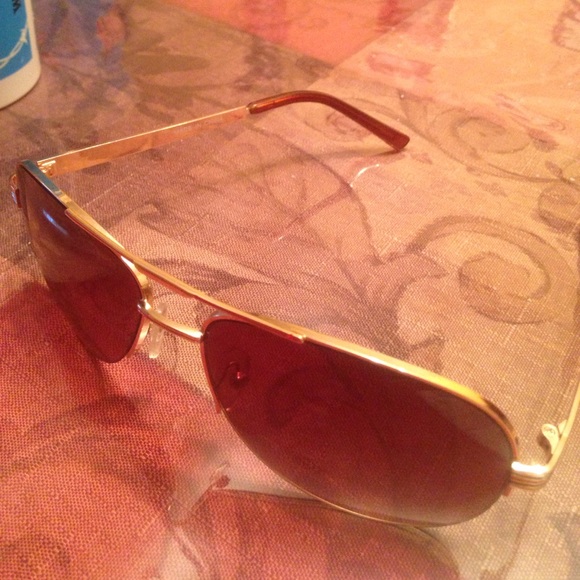 New Glasses Good Condition - Picture 3 of 4