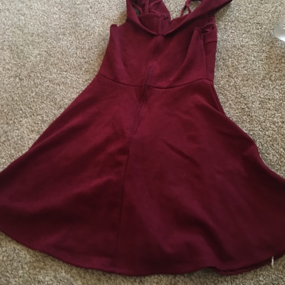 Dress - Picture 3 of 3