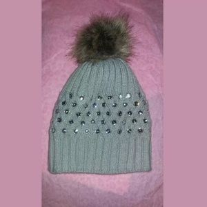 Cute pompon hat