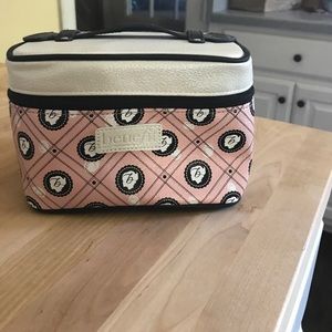 Benefit make up bag