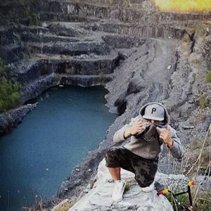 Meet your Posher, Casey