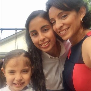 Meet your Posher, Danielle