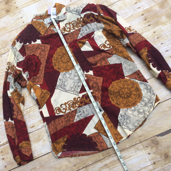 EUC vintage funky button down - Picture 3 of 8