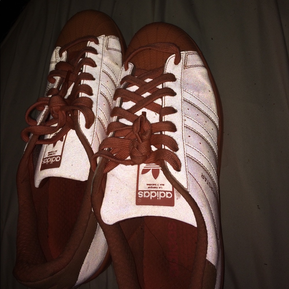 Reflecting peach adidas