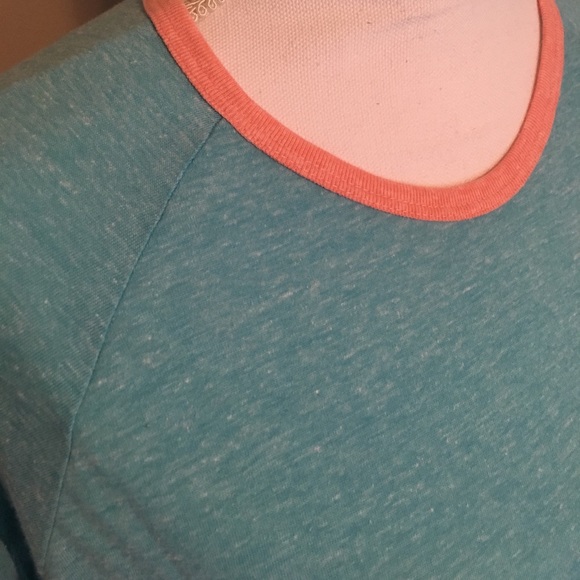 LuLaRoe Randy 3/4 Sleeve Tee - Picture 2 of 2