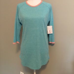 LuLaRoe Randy 3/4 Sleeve Tee