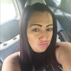 Meet your Posher, Sandra