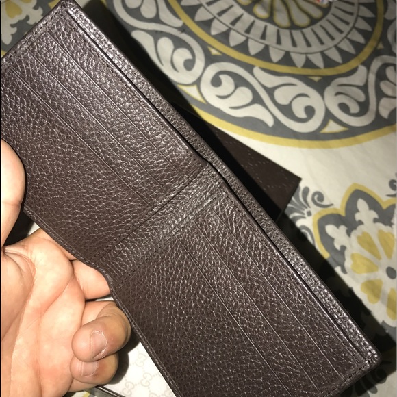 Authentic Gucci wallet - Picture 3 of 4