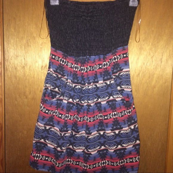 Strapless fun dress - Picture 5 of 6