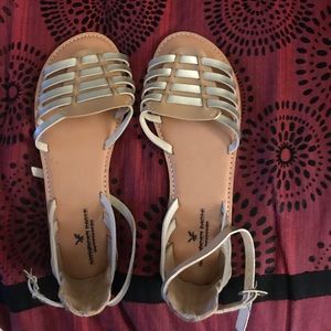 American eagle sandals