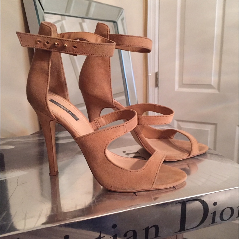 Nude heels