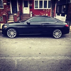 Meet your Posher, Sam